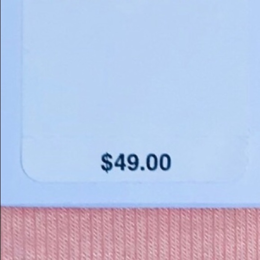 SOLD🚩GUESS Bodysuit - Picture 8 of 8